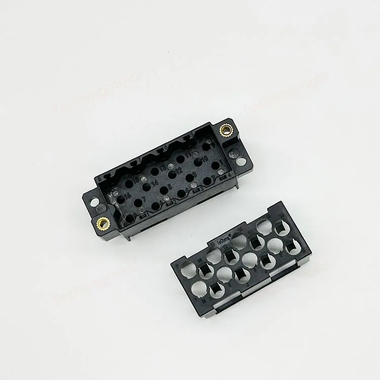 特诚科技PBT精密注塑件实拍 3